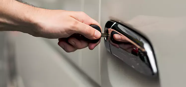 Why Choose Our Auto Locksmith Team in Mount Pleasant, WI?